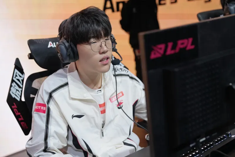 世界杯官方直播入口-AL官方发布淘汰赛对阵WBG赛前返图：稳中求进