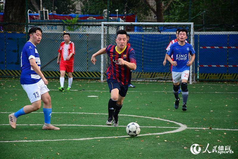 世界杯直播平台-聂卫平：是棋圣更是中国足球最铁杆的球迷，曾拿出绝世茅台为国足出线庆功！