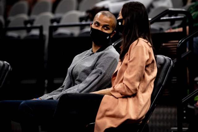 世界杯直播平台-【现场】帕克现场督战 马刺打出赛季最佳比赛