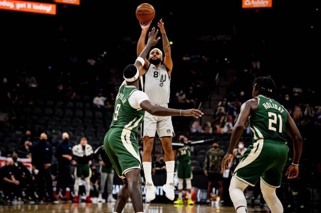 世界杯直播平台-【现场】帕克现场督战 马刺打出赛季最佳比赛